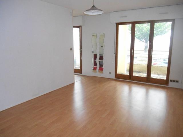 APPARTEMENT 1 pièce s 28m²