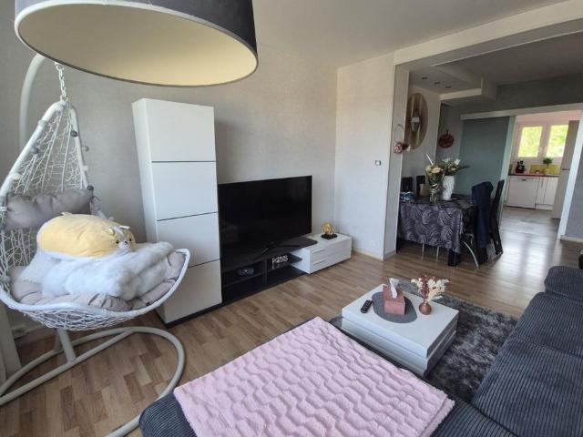 APPARTEMENT 1 pièce s 28m²