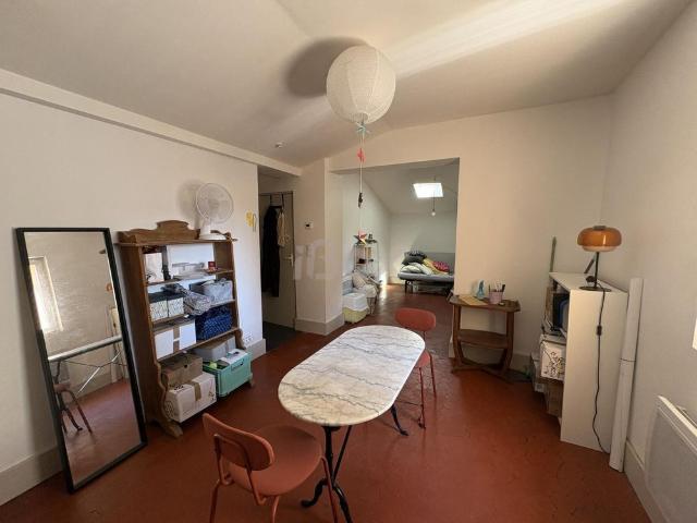Appartement 1 pièce s 29 m²
