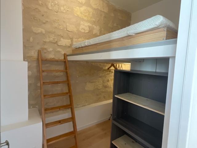 Appartement 1 pièce s 30 m²