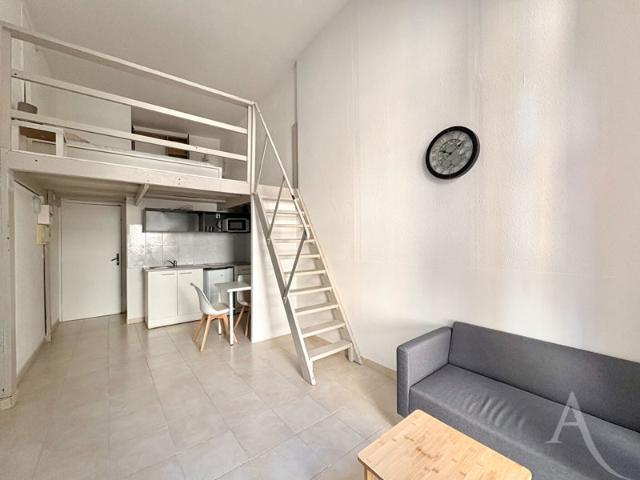 Appartement 1 pièce s 31.34 m2