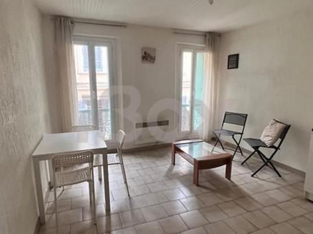 Appartement 1 pièce s 31.78 m²