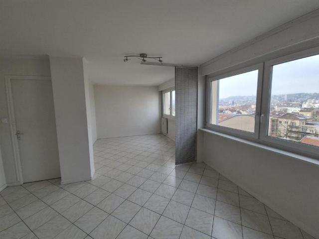 APPARTEMENT 1 pièce s 32m²