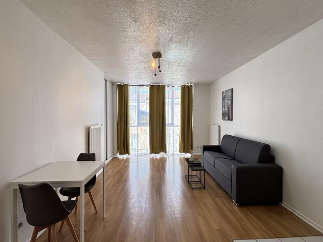 Appartement 1 pièce s 33.67 m²
