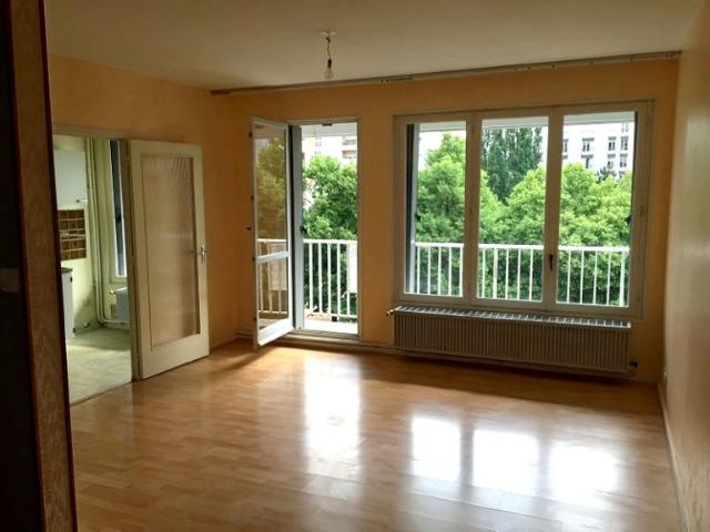 Appartement 1 pièce s 33 m²