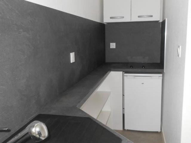 APPARTEMENT 1 pièce s 33m²