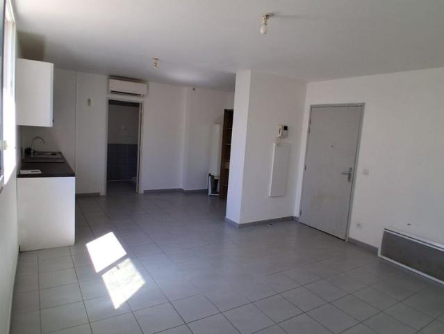 Appartement 1 pièce s 35 m2