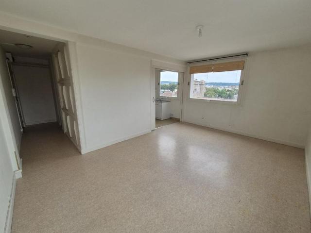 APPARTEMENT 1 pièce s 35m²