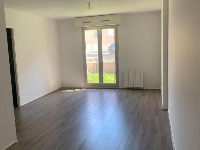Appartement 1 pièce s 38 m²