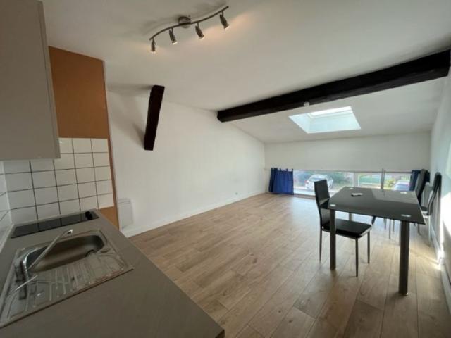 Appartement 1 pièce Serres 34.77m² 290€ à louer