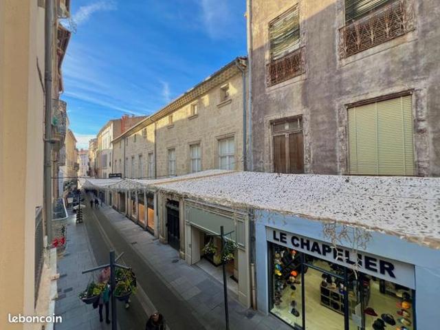 Appartement 1 pièce 142 m²