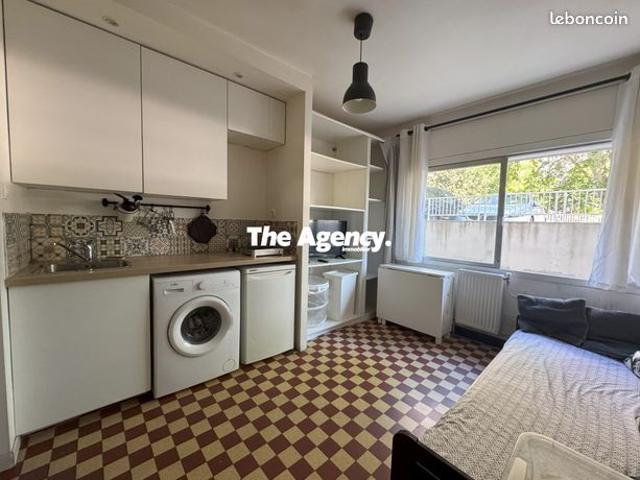 Appartement 1 pièce 14 m²