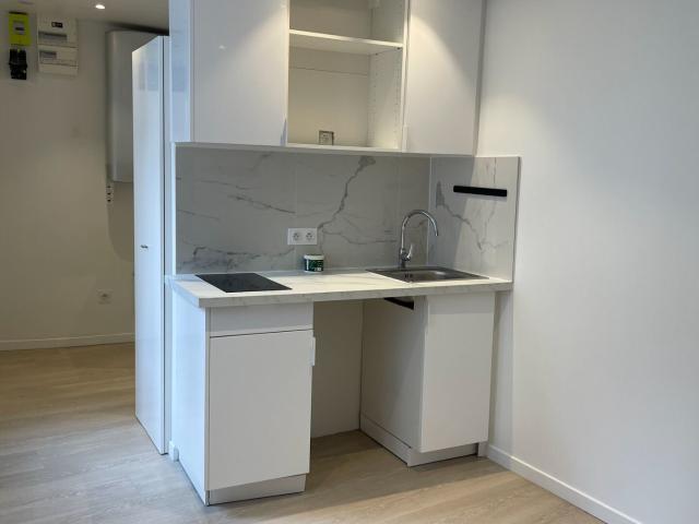 Appartement 1 pièce 14 m²