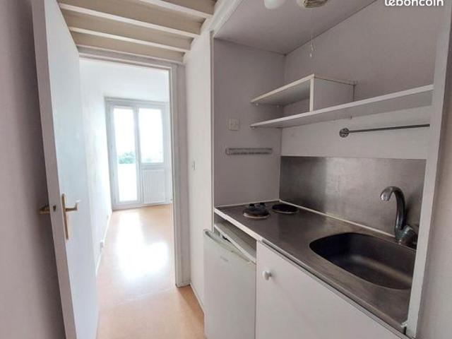 Appartement 1 pièce 14 m²