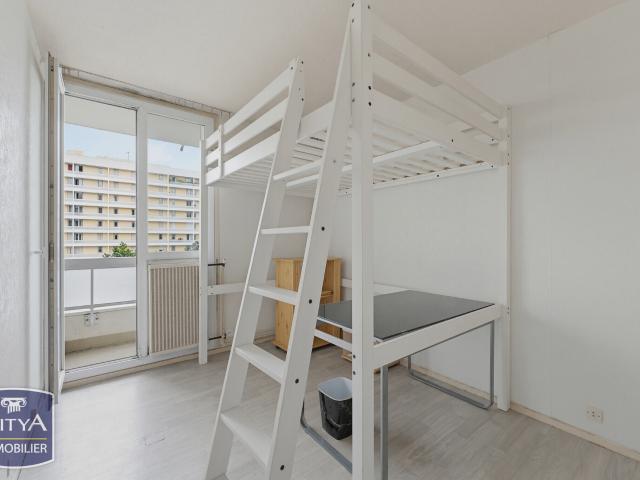 Appartement 1 pièce 14 m²