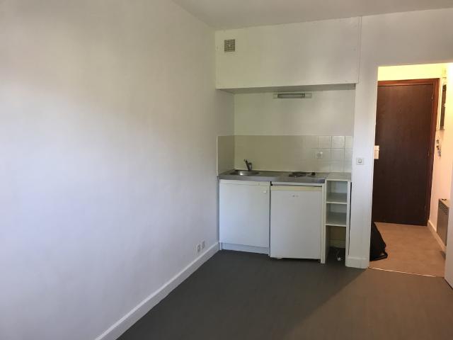 Appartement 1 pièce 14 m²