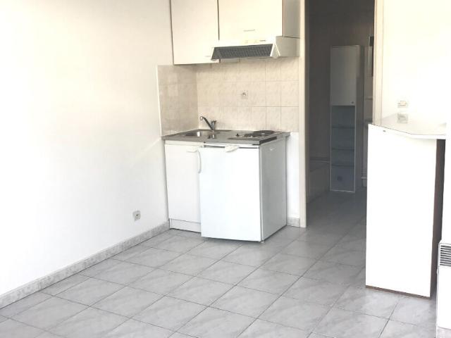 Appartement 1 pièce 14 m²