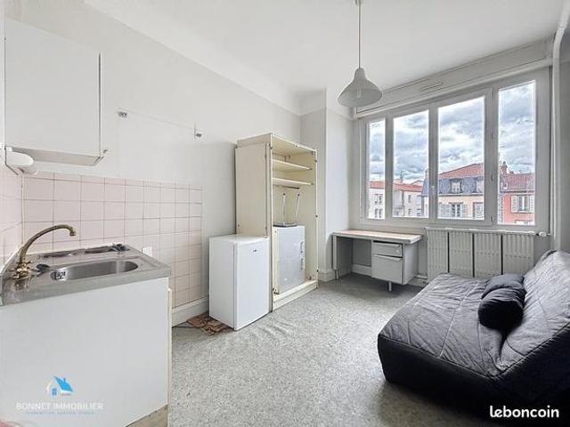 Appartement 1 pièce 14 m²