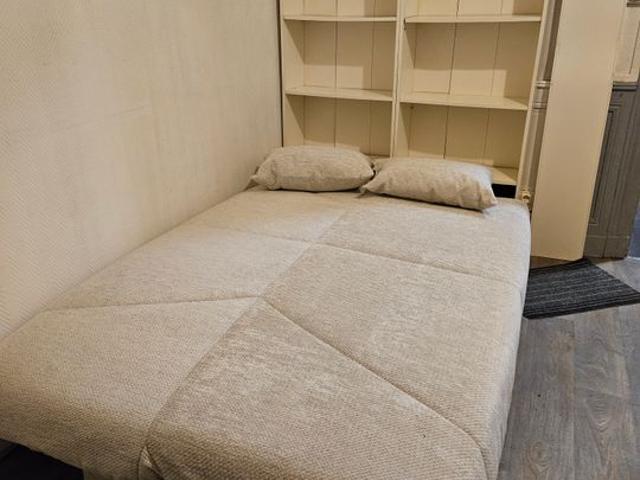 Appartement 1 pièce, 14 m² à louer à Angoulême 16000