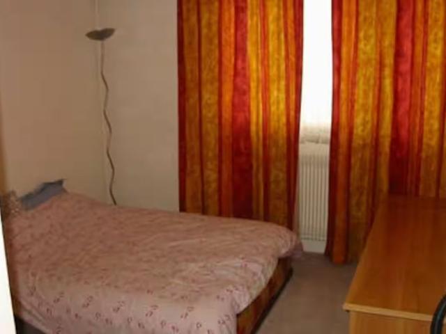 Appartement 1 pièce, 14 m² à louer à Antony 92160