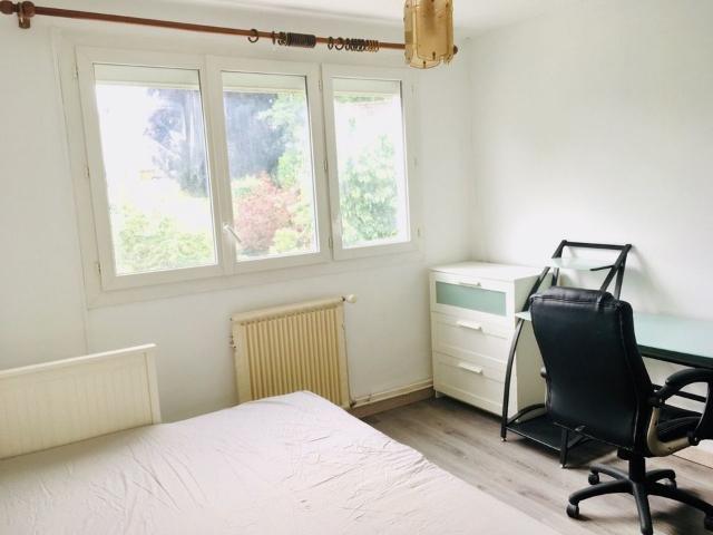 Appartement 1 pièce, 14 m² à louer à Longjumeau 91160