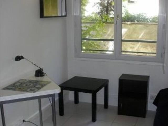 Appartement 1 pièce, 14 m² à louer à Paris 16 75016