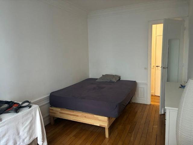 Appartement 1 pièce, 14 m² à louer à Paris 17 75017