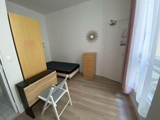 Appartement 1 pièce, 14 m² à louer à Paris 1 75001