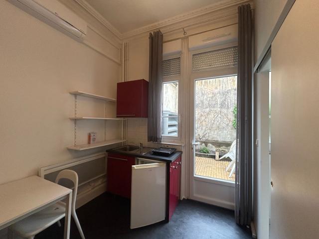 Appartement 1 pièce, 14 m² à louer à Reims 51100
