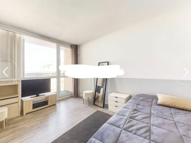 Appartement 1 pièce, 14 m² à louer à Roissy en Brie 77680