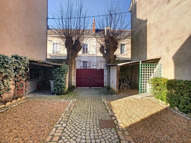 Appartement 1 pièce, 14 m² à louer à Tours 37000