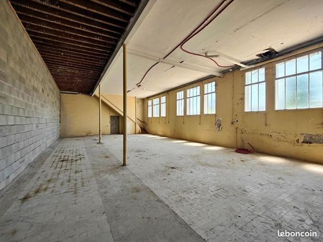 Appartement 1 pièce 155 m²