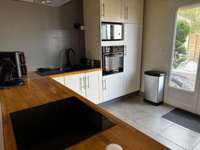 Appartement 1 pièce, 15 m² à louer à Messas 45190