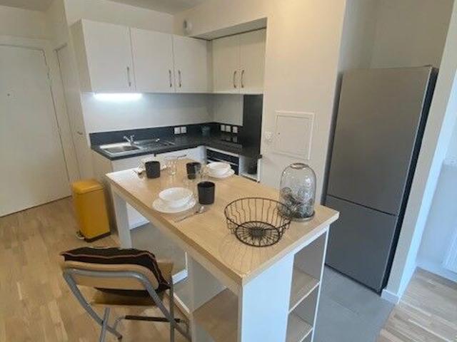 Appartement 1 pièce, 15 m² à louer à Noisy le Grand 93160