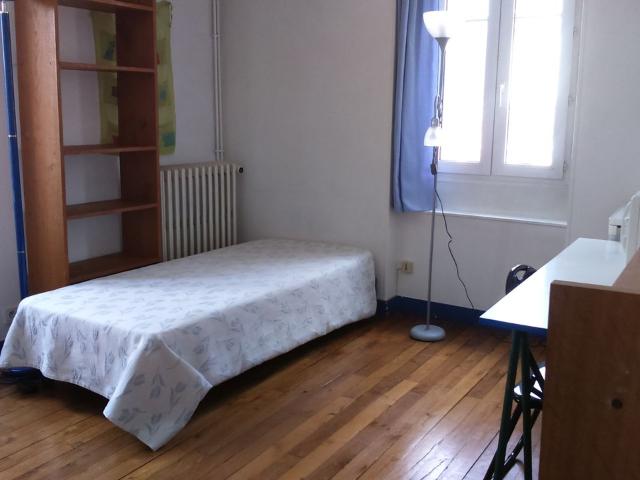 Appartement 1 pièce, 15 m² à louer à Orléans 45000