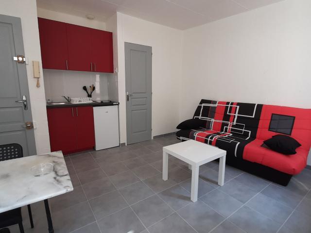 Appartement 1 pièce, 15 m² à louer à Aubagne 13400