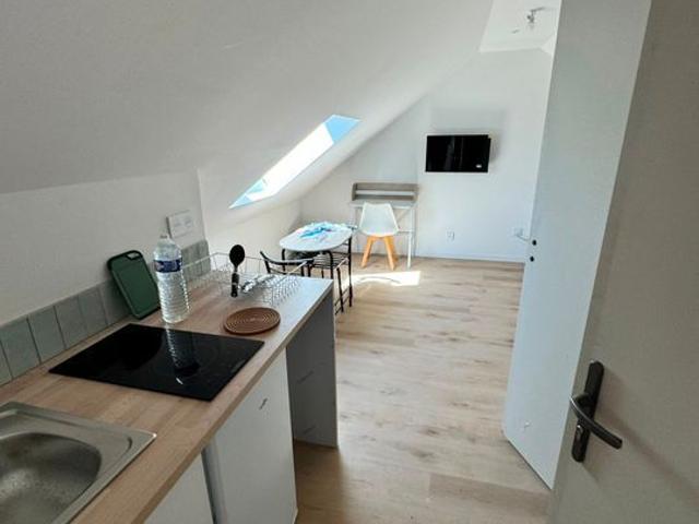 Appartement 1 pièce, 15 m² à louer à Angers 49000