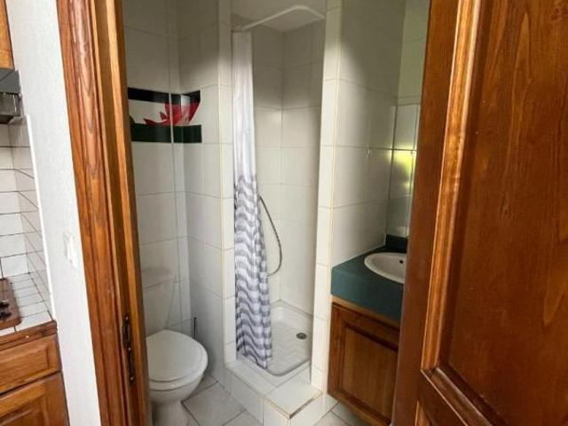 Appartement 1 pièce, 15 m² à louer à Chastel Nouvel 48000