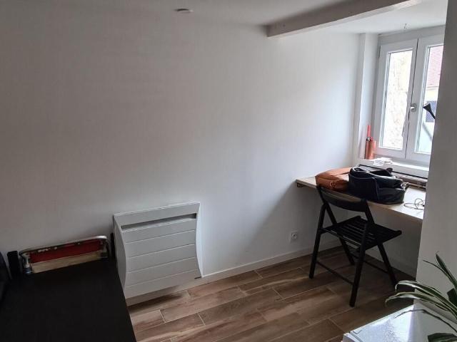 Appartement 1 pièce, 15 m² à louer à Dijon 21000