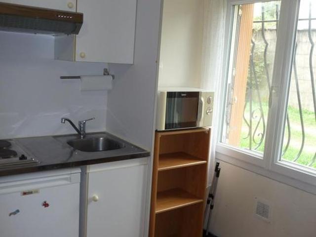 Appartement 1 pièce, 15 m² à louer à Palaiseau 91120
