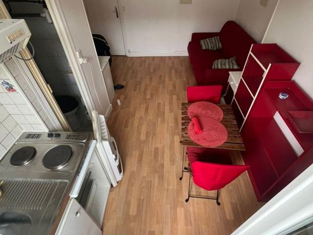 Appartement 1 pièce, 15 m² à louer à Paris 10 75010