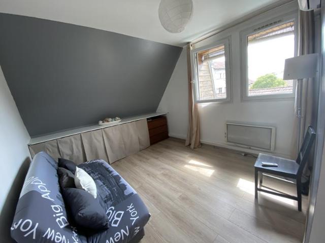 Appartement 1 pièce, 15 m² à louer à Pau 64000