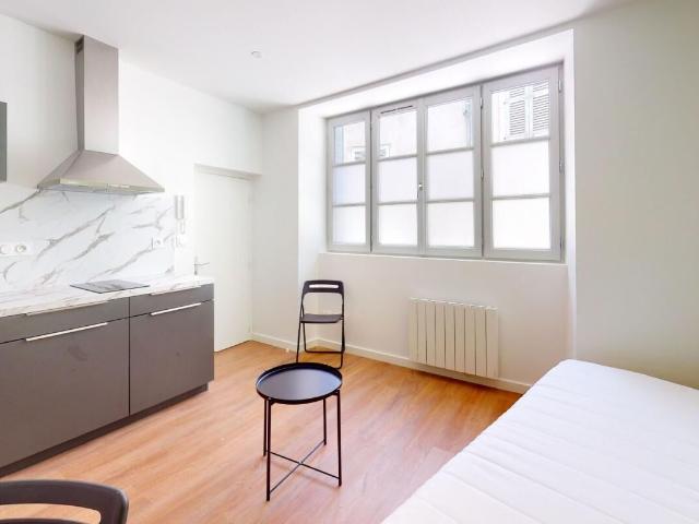 Appartement 1 pièce, 15 m² à louer à Rodez 12000