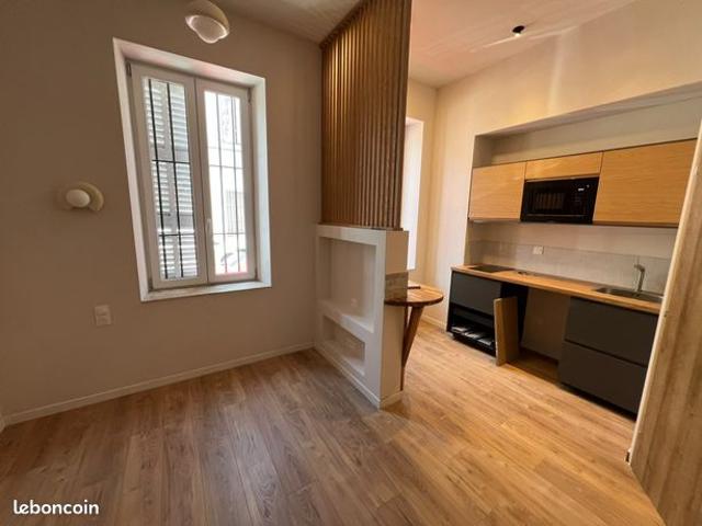 Appartement 1 pièce 16 m²
