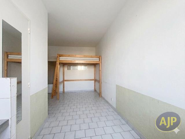 Appartement 1 pièce 16 m²