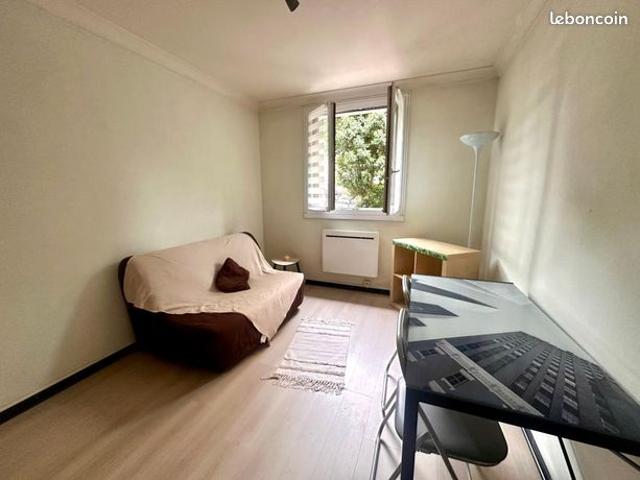 Appartement 1 pièce 16 m²