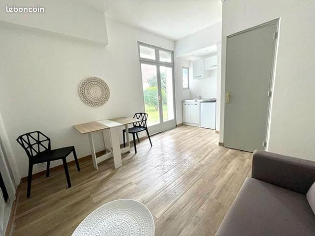 Appartement 1 pièce 16 m²