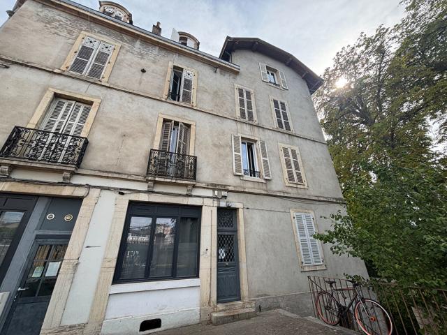 Appartement 1 pièce 16 m²