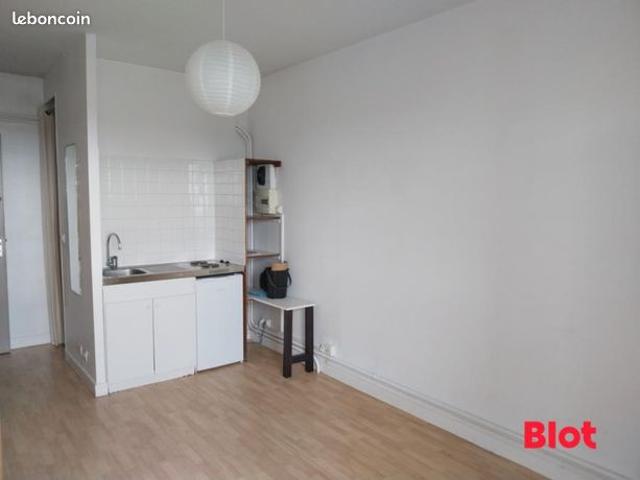 Appartement 1 pièce 16 m²