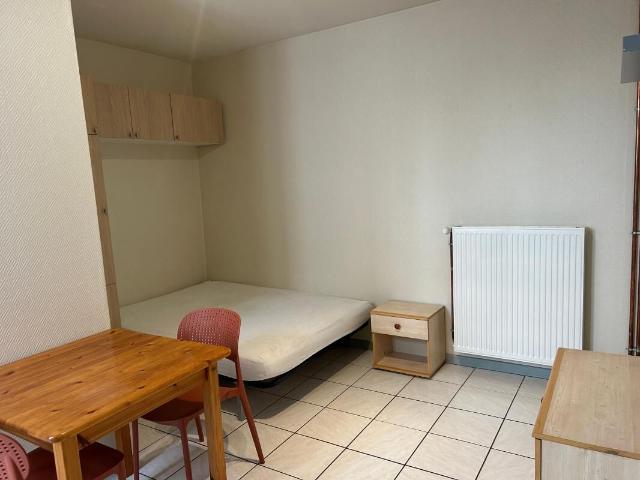 Appartement 1 pièce, 16 m² à louer à Mont de Marsan 40000